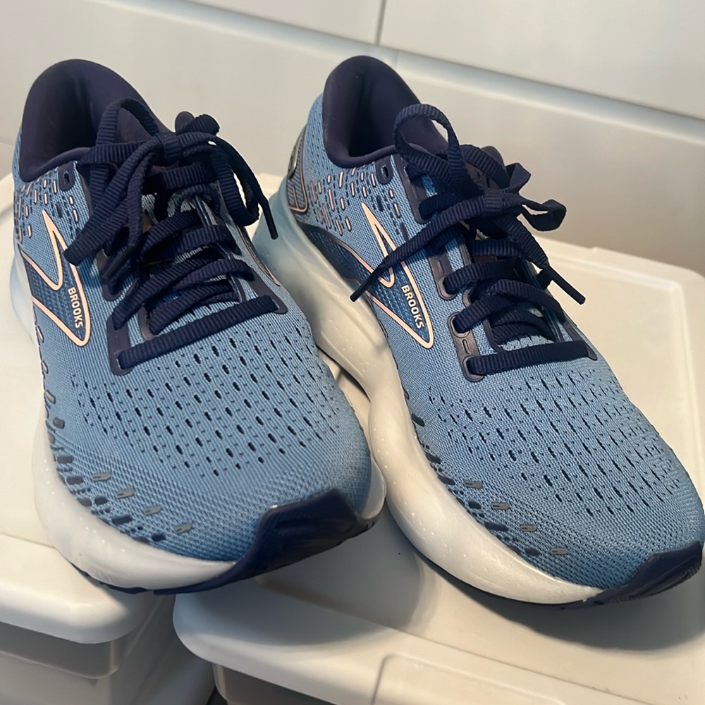 Brooks Glycerin 20 Running shoe size 8.5